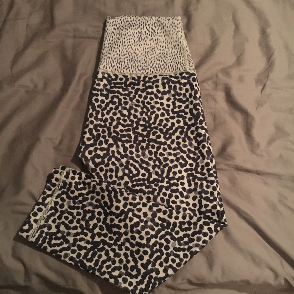 Lululemon wunder under HR cheetah print